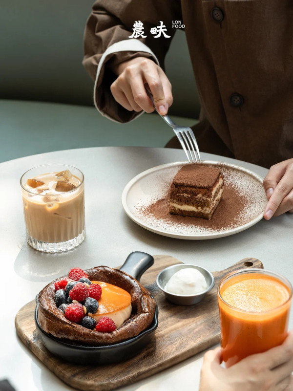 深圳文青風打卡必去咖啡廳農畉 必吃大蝦意大利粉/爆汁牛肉漢堡/布丁提拉米蘇 