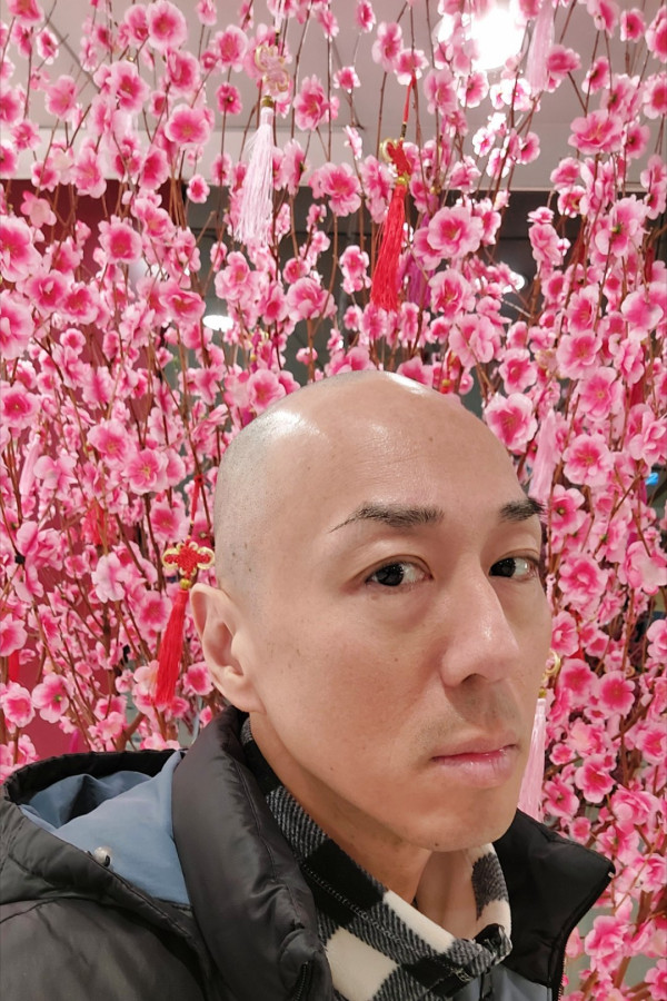 無綫綠葉邵卓堯長居內地農村 貼地燒柴煮雞 遇第二春獲祝福 