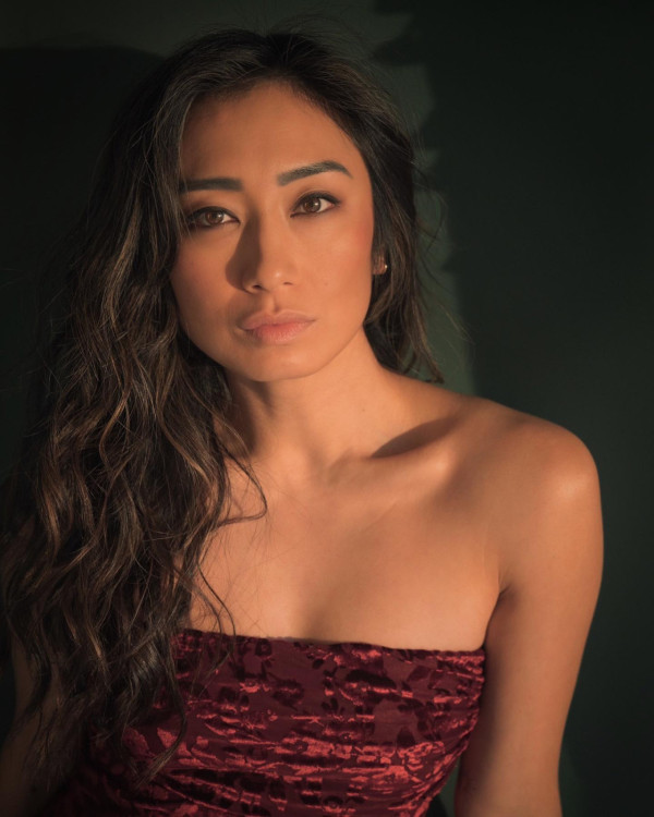 苗僑偉大女夏威夷大解放!火辣比堅尼曬零贅肉身材