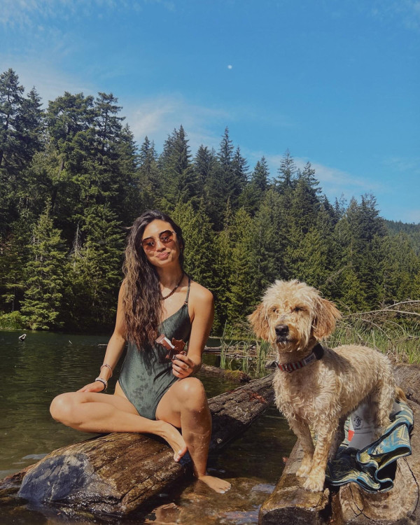 苗僑偉大女夏威夷大解放!火辣比堅尼曬零贅肉身材