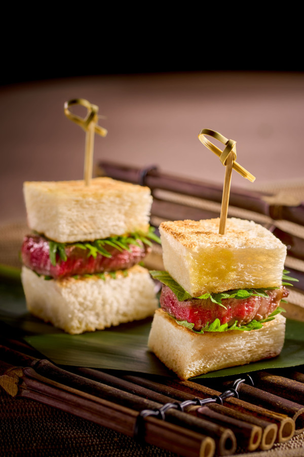 荔枝角美食｜鵜舞推全新宮崎特色限定菜單 A4宮崎牛柳三文治/A4牛柳天婦羅/熟成間八刺身/肉卷飯團