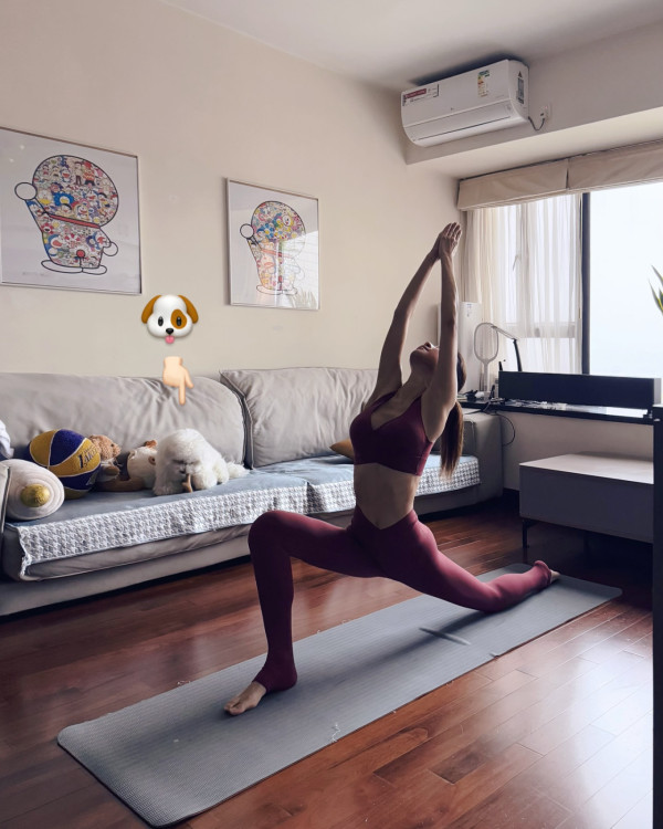 黃心穎二家姐黃心妙IG狂曬火辣相 弗爆身材超吸睛 瘋狂突破性感尺度！ 