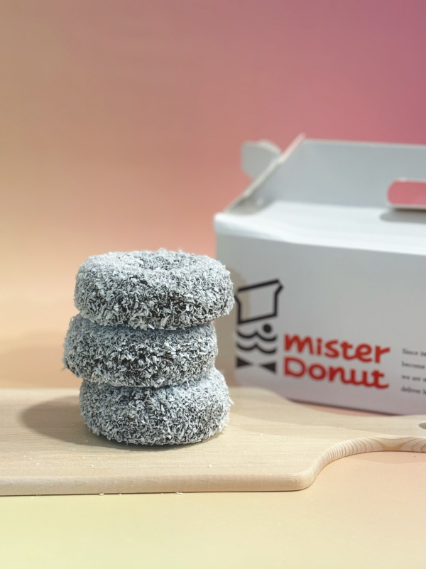 Mister Donut香港店新品率先睇！限定$20雪花椰絲朱古力冬甩