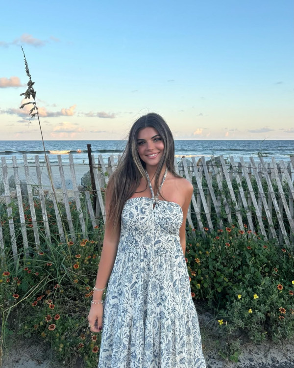 機師表白美女KOL！餐紙留一句英文勁浪漫！寫漏1點結局大反轉！ 