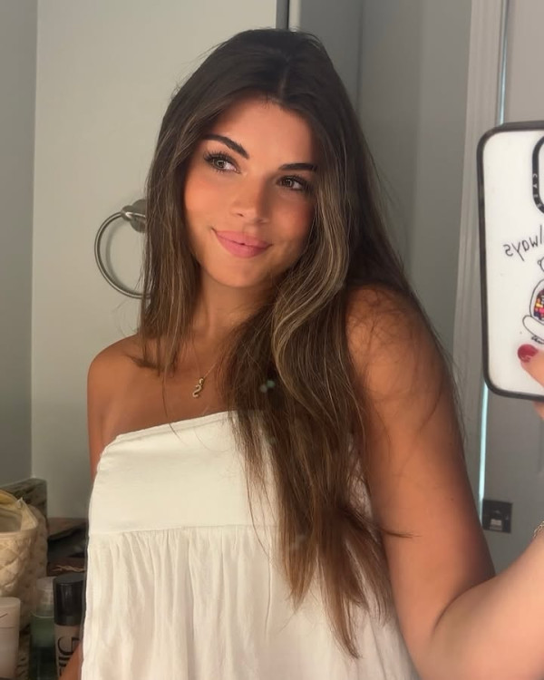 機師表白美女KOL！餐紙留一句英文勁浪漫！寫漏1點結局大反轉！ 