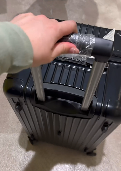 資深空姐分享3大揀行李箱貼士！硬喼不一定最耐用？幾多個輪最好用？ 