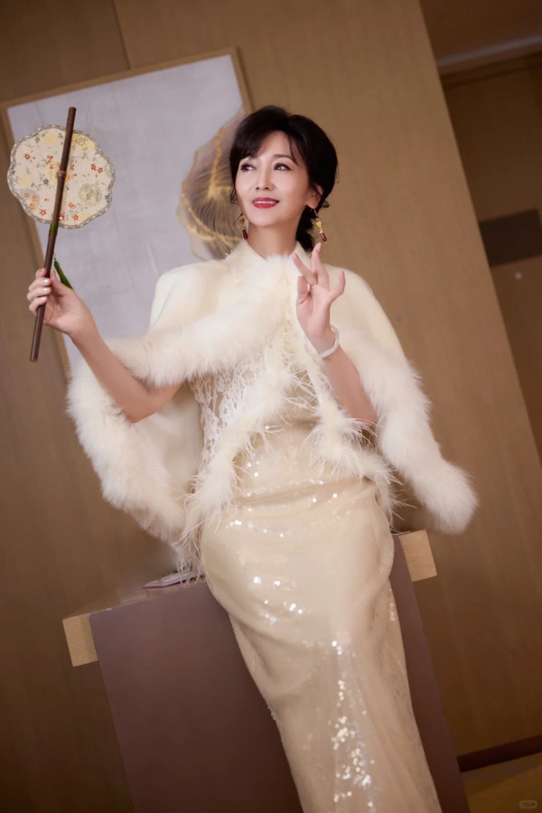 網民機場偶遇TVB最美凍齡花旦! 1理由竟行禮遇通道!生圖狀態惹熱議