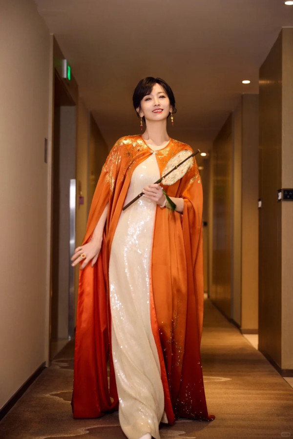 網民機場偶遇TVB最美凍齡花旦! 1理由竟行禮遇通道!生圖狀態惹熱議