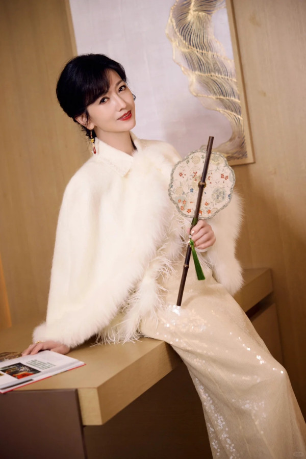 網民機場偶遇TVB最美凍齡花旦! 1理由竟行禮遇通道!生圖狀態惹熱議