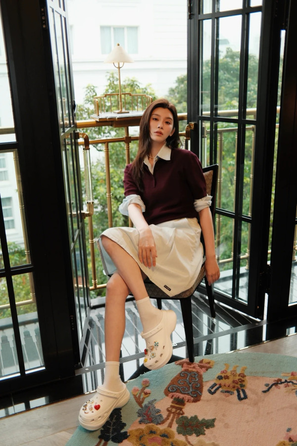 奚夢瑤孖奶奶行街1細節揭真實關係！獲梁安琪贈46億禮！身上Hermès成焦點 