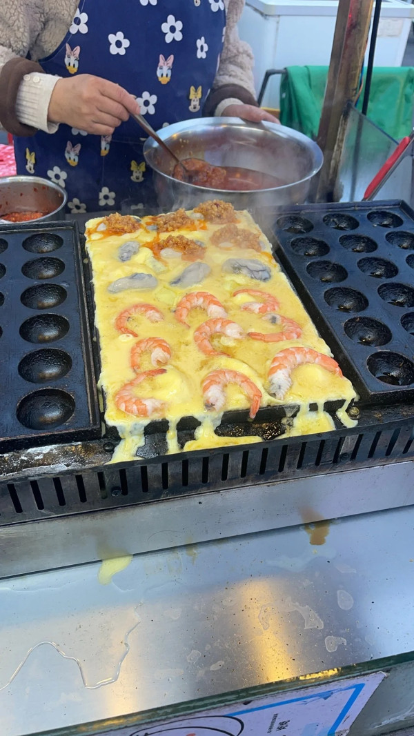 唐人街夜市（圖片來源：小紅書@kun寶）