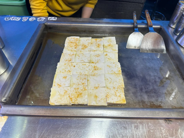 鐵板豆腐（圖片來源：小紅書@卓瑪）