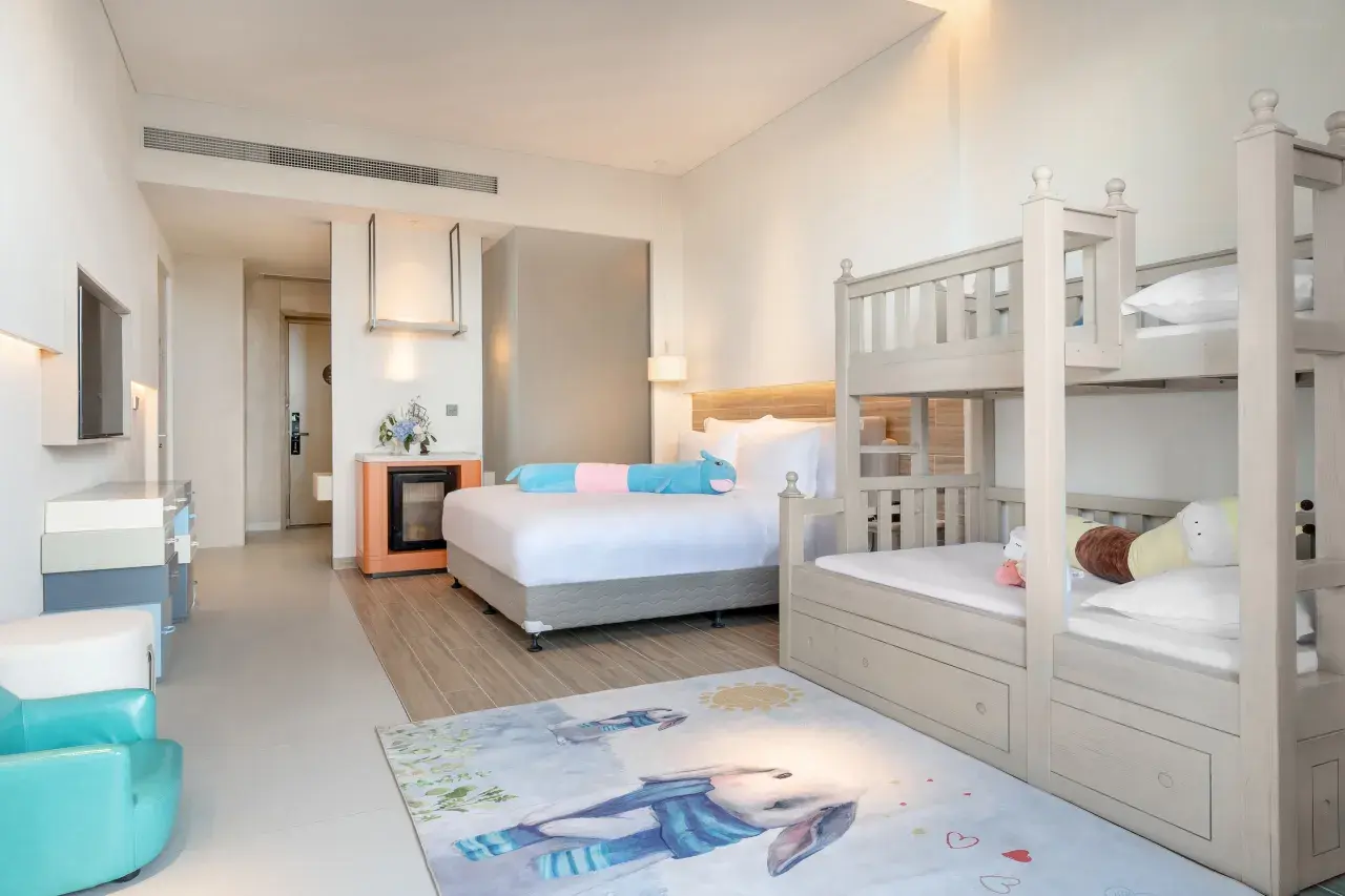 深圳浪騎膽雲海濱度假酒店(圖片來源︰Trip.com) 深圳浪騎膽雲海濱度假酒店(圖片來源︰Trip.com)