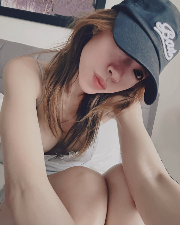 黃心穎二家姐黃心妙IG狂曬火辣相 弗爆身材超吸睛 瘋狂突破性感尺度！ 