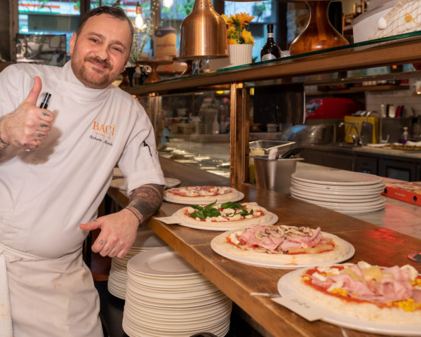 世界冠軍級Pizza「Vincenzo Capuano」登陸香港！50 Top Pizza正宗拿坡里薄餅＋酥脆餅皮 (即睇分店選址)