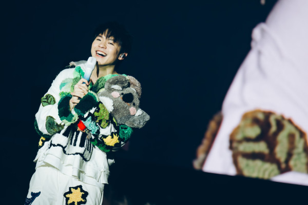 Ian陳卓賢首次倫敦開個唱化身「眼淚王子」冧粉絲！穿樹熊裝賣萌公布下站登陸澳洲 