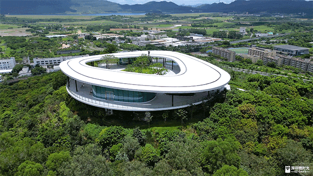 深圳最大城市公園！光明新地標 巨無霸飛碟 絕美天空之鏡 360°觀景台飽覽城市風光 