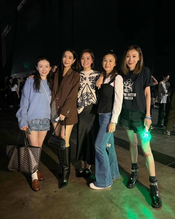 Cookies再合體｜傅穎缺席鄧麗欣演唱會 Theresa近年移居內地 近況曝光 