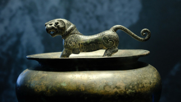 重慶旅遊10大必去特色景點 洪崖洞夜景、 世界文化遺產大足石刻、李子壩輕軌 