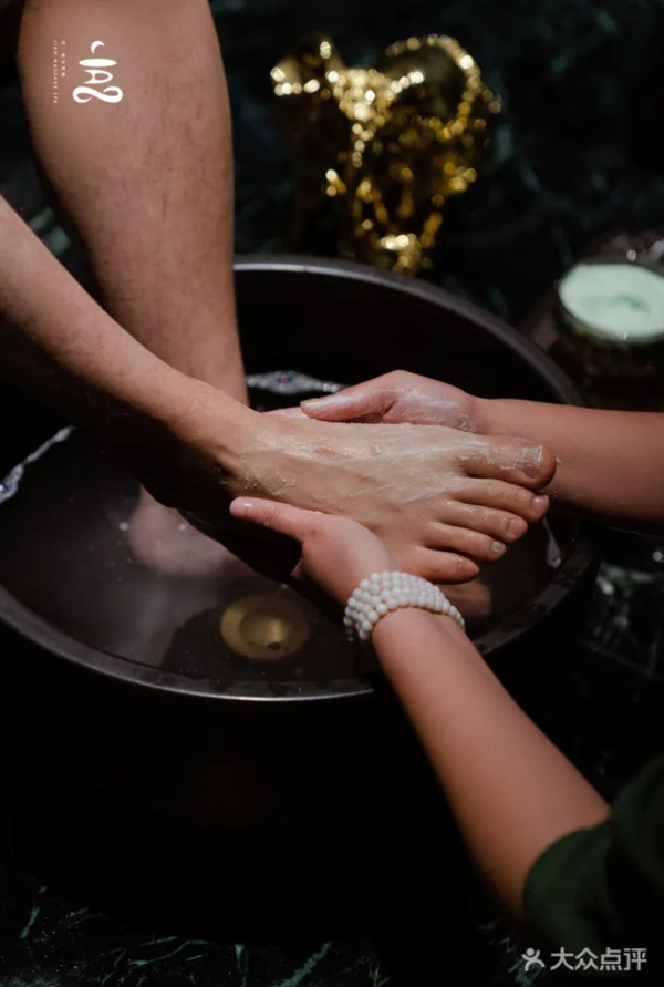 深圳皇庭廣場一日遊|福田口岸4分鐘直達!10間人氣餐廳、泰式按摩、夾公仔推介