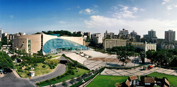重慶旅遊10大必去特色景點 洪崖洞夜景、 世界文化遺產大足石刻、李子壩輕軌 