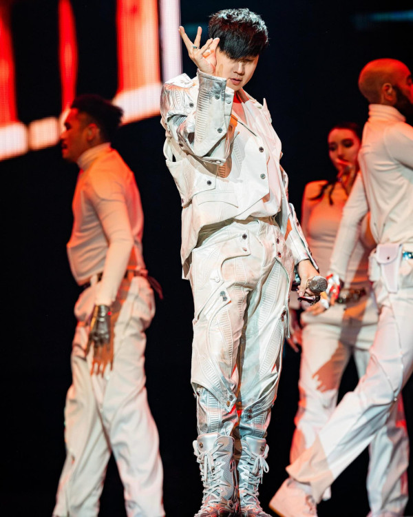 林俊傑台灣演唱會2025搶票攻略｜JJ六月台北大巨蛋辦2場！附票價/購票連結/經典歌 