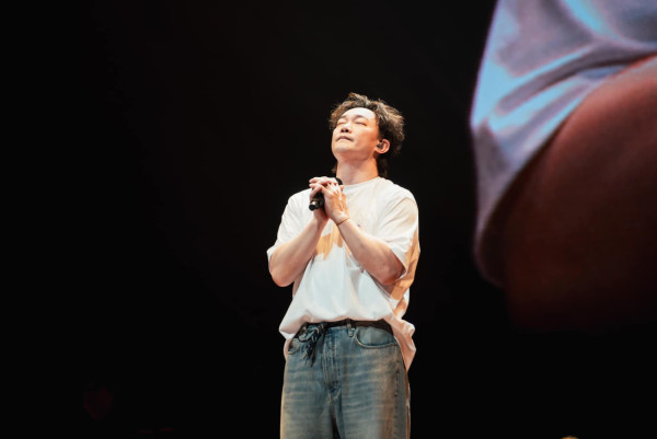 陳奕迅演唱會2025台灣站｜《FEAR and DREAMS》五月高雄巨蛋開6場 附購票攻略/票價/座位表 