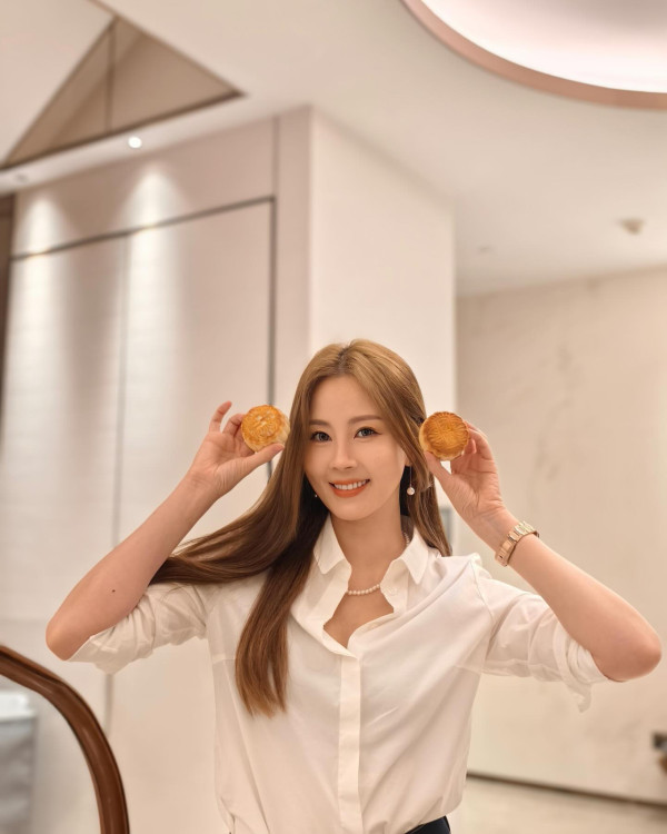 Cookies再合體｜傅穎缺席鄧麗欣演唱會 Theresa近年移居內地 近況曝光 