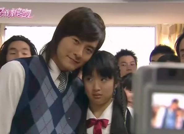 周華健父子內地激罕同框 34歲混血樣超靚仔 原來已出演多部劇集