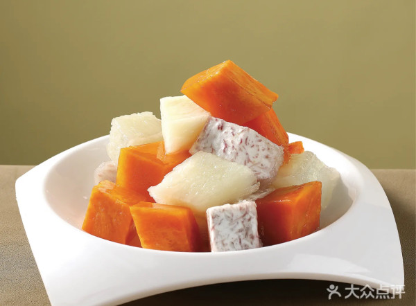 深圳椰子雞推介｜福田口岸、羅湖口岸10分鐘路程 竹笙馬蹄椰子雞/榴槤椰子雞 皇庭廣場/KK Mall 