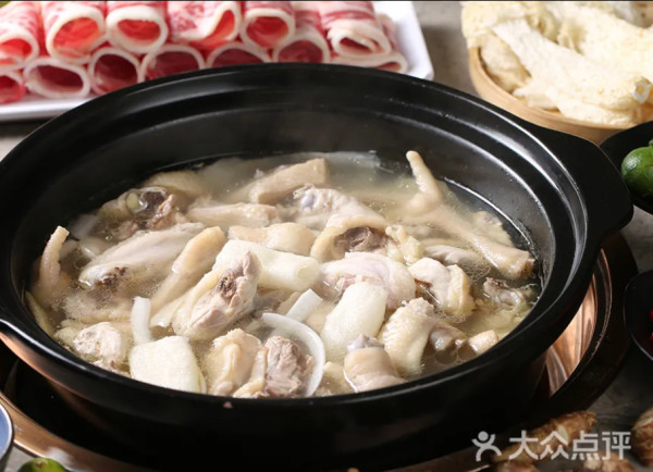 深圳椰子雞推介｜福田口岸、羅湖口岸10分鐘路程 竹笙馬蹄椰子雞/榴槤椰子雞 皇庭廣場/KK Mall 