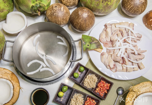 深圳椰子雞推介｜福田口岸、羅湖口岸10分鐘路程 竹笙馬蹄椰子雞/榴槤椰子雞 皇庭廣場/KK Mall 