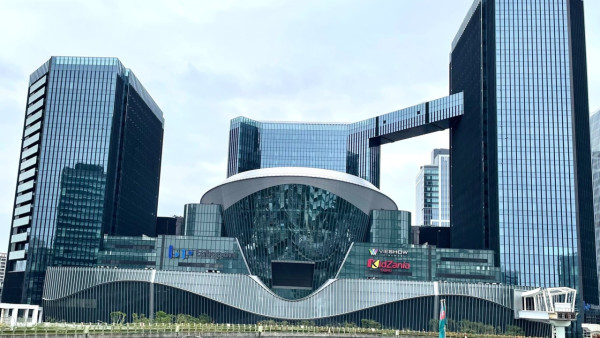 台北南港LaLaport開幕 300+品牌進駐!東京哈利波特專門店海外首店/吉卜力限定龍貓打卡位