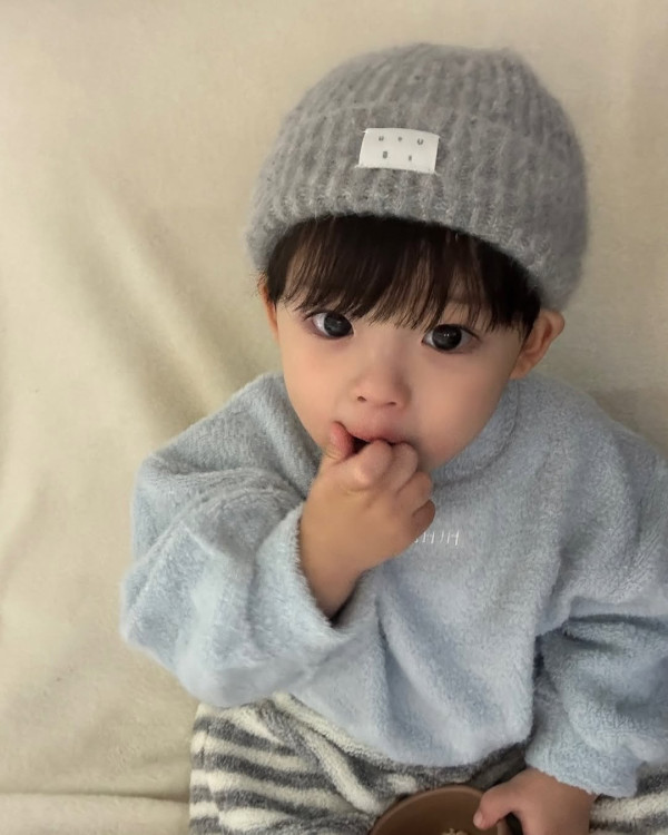 韓國超萌2歲BB封「迷你車銀優」！上節目展超強綜藝感！ 