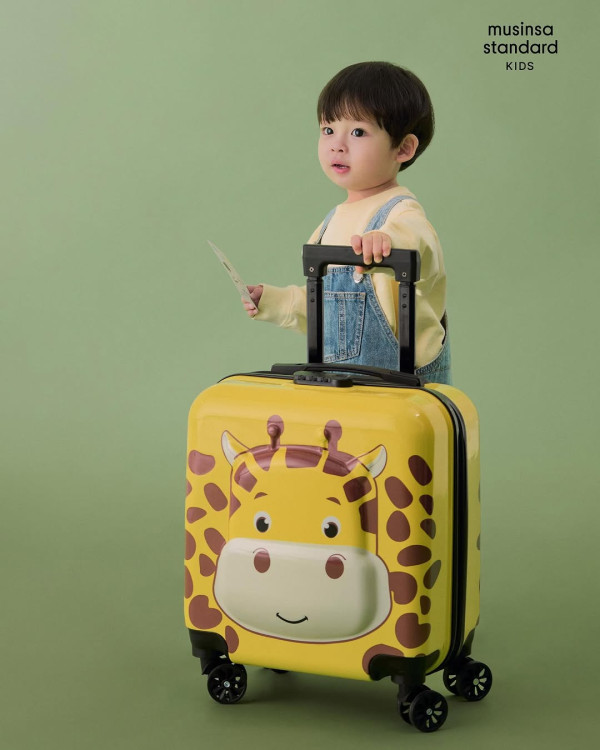 韓國超萌2歲BB封「迷你車銀優」！上節目展超強綜藝感！ 