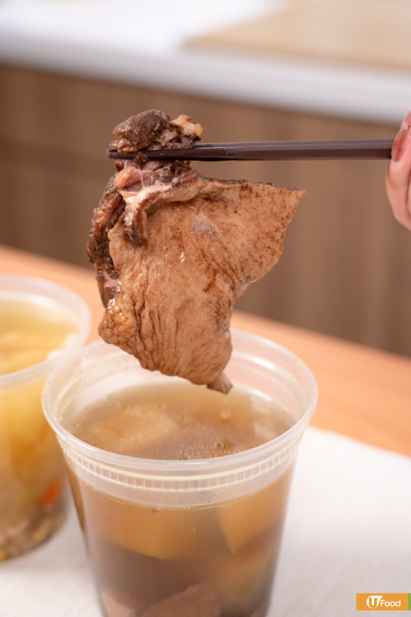 實測唐記包點爆紅湯飯系列！力推蕃茄薯仔排骨湯/$35醬燒茄子飯/惹味咖哩牛腩