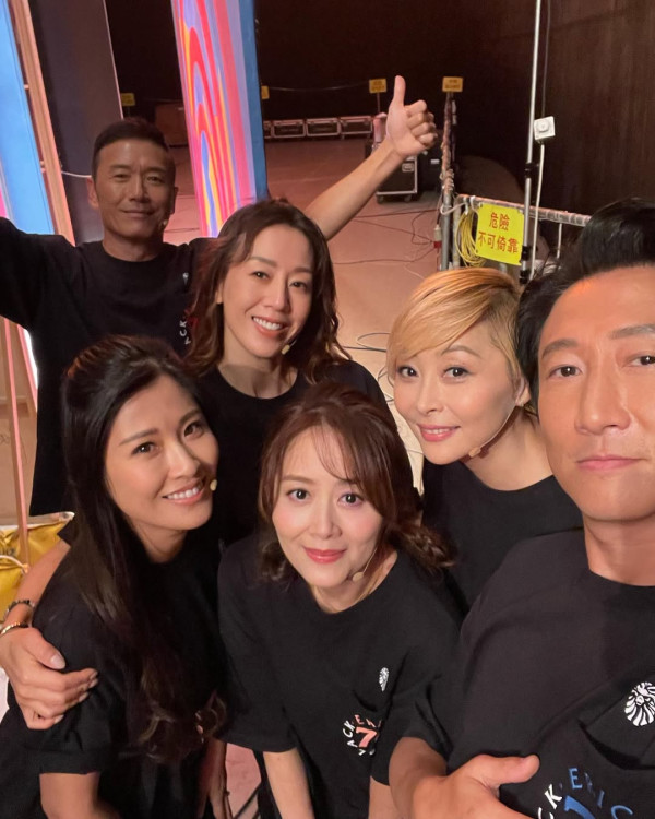 「七魔女」性感成員深圳山姆爆買! 購物車1物惹討論 網民:乜可以過關咩?