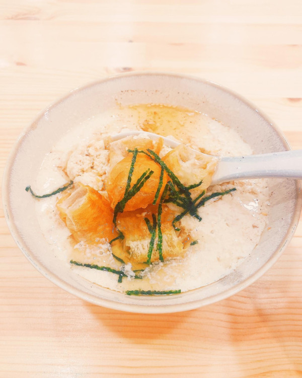 台北早餐豆漿店10間推薦！人氣阜杭豆漿＋脆皮蛋餅＋15cm爆餡饅頭 