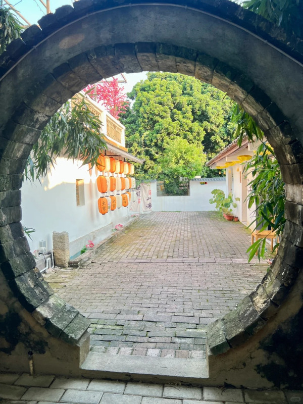 素園素食茶館(圖片來源:小紅書@Gggnnn333) 素園素食茶館(圖片來源:小紅書@Gggnnn333)