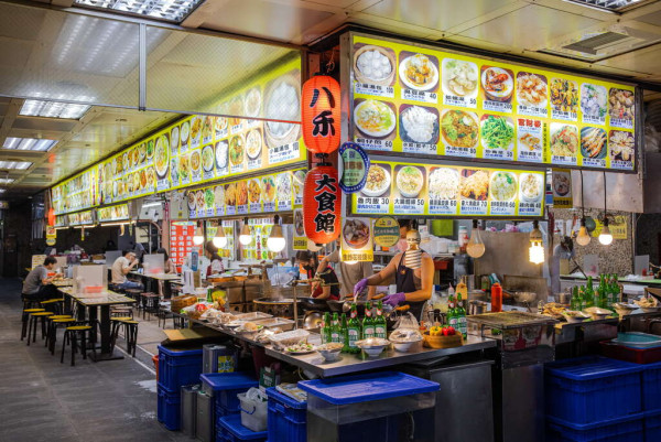 士林夜市（圖片來源︰Facebook@士林夜市商圈 Shilin Night Market）