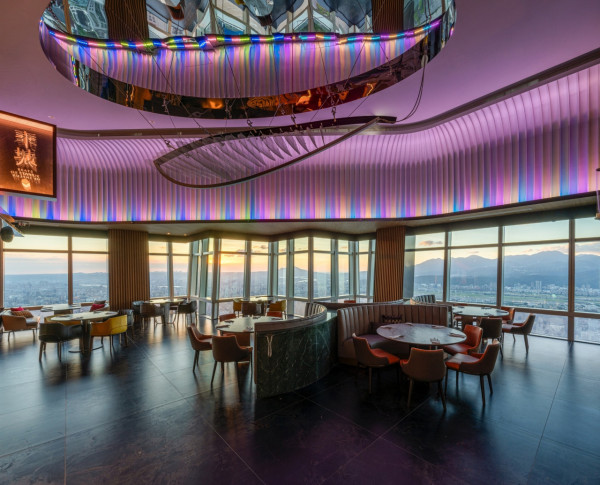 台北101逾10間餐廳美食推薦！高空自助餐/全球最佳咖啡廳/日本生吐司 