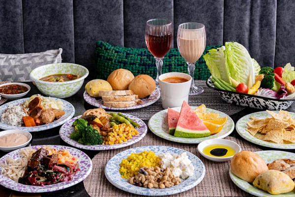 台北101逾10間餐廳美食推薦！高空自助餐/全球最佳咖啡廳/日本生吐司 