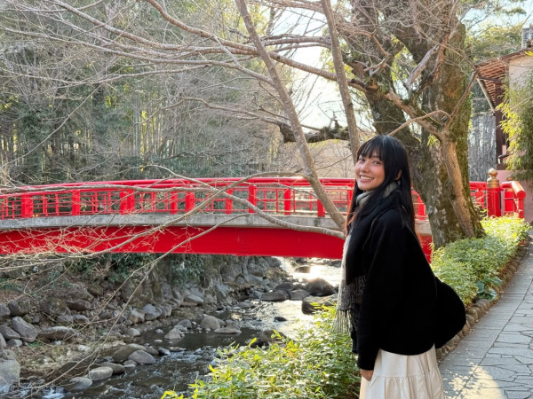 石修新抱林佑蔚遊布吉大晒火辣美照 曾為有線主播 已生一胎作風依然大膽