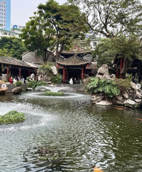 許紹雄老婆龍嬿而背景曝光!出身豪門望族 外家祖業曾是中國十大名園「清暉園」