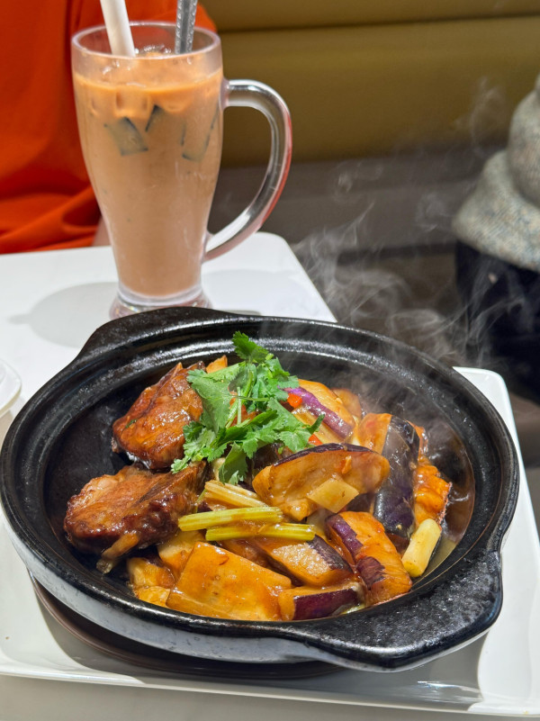 九龍城美食逾15間推薦︰清真牛肉餅+特濃沙嗲火鍋+宵夜串燒+老字號甜品