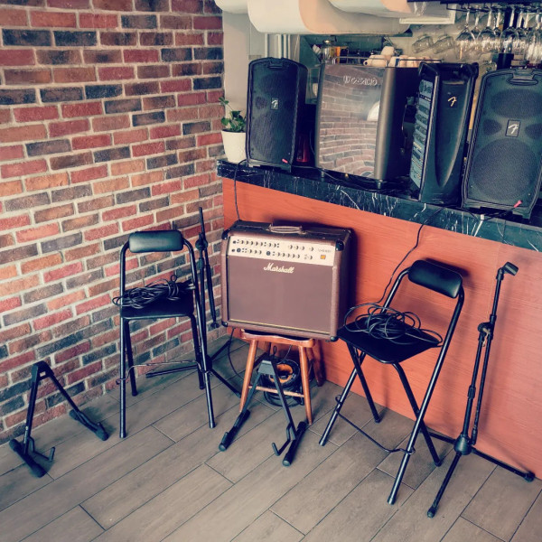 放假必去！大嶼山隱世特色美食推介  峇里度假風Cafe／LiveBand表演／一丼二食