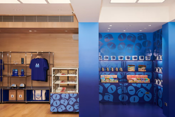 陳冠希現身台北開咖啡廳 獲周杰倫傳訊關心 1條件下復出拍戲 