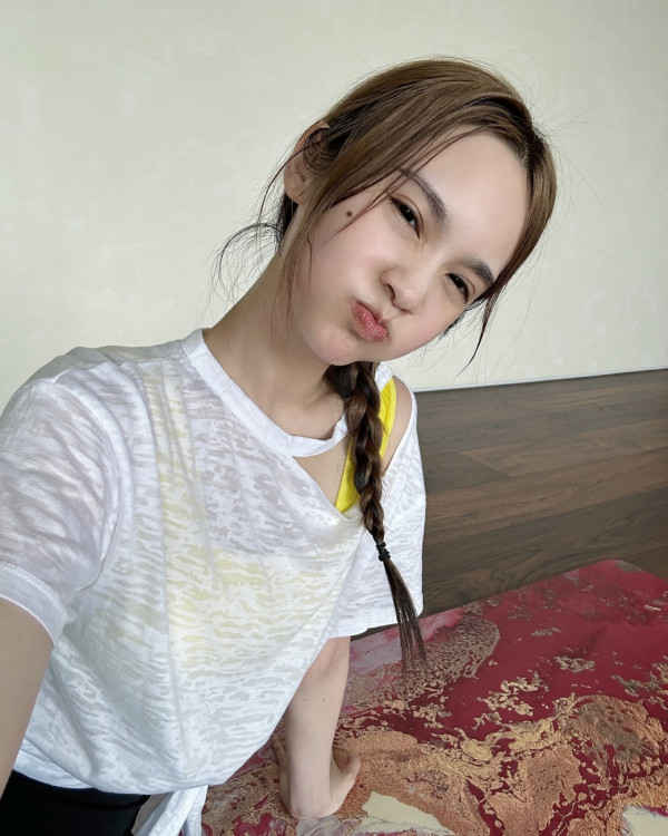 雙子座女生10大性格特質、愛情攻略、優缺點深度解析(圖片來源:rainie77@Instagram)