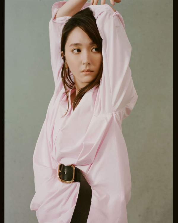 雙子座女生10大性格特質、愛情攻略、優缺點深度解析(圖片來源:aragakiyui_fanspage@Instagram)