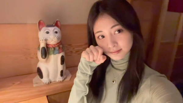 雙子座女生10大性格特質、愛情攻略、優缺點深度解析(圖片來源:thinkaboutzu@Instagram)